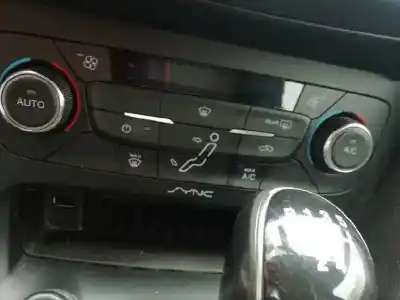Автозапчастина б/у клімат-контроль для ford focus lim. 1.0 ecoboost cat посилання на oem iam 1fet18c612af