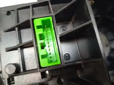 Автозапчастина б/у многофункційне управління для volvo v50 familiar 1.8 kinetic посилання на oem iam p30772250  30772250