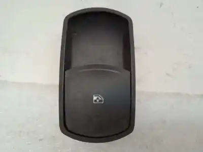 Автозапчасти б/у выключатель переднего правого окна за opel corsa d (s07) 1.4 (l08 l68) ссылки oem iam 13430018