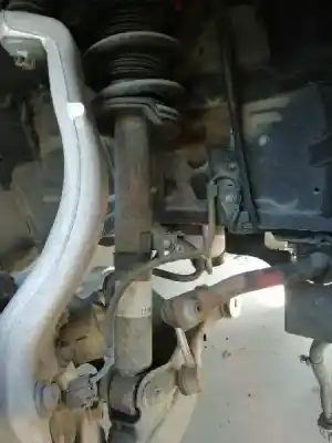 Pièce détachée automobile d'occasion amortisseur avant droit pour lexus is 300h références oem iam 4851080a10