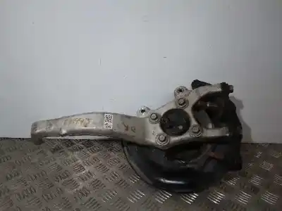 Pièce détachée automobile d'occasion moyeu de roue avant droite pour lexus is 300h références oem iam 4320153010