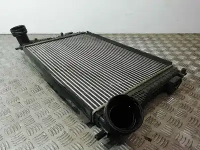 Peça sobressalente para automóvel em segunda mão intercooler por skoda octavia berlina (1z3) active referências oem iam 1k0145803  