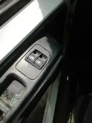 Автозапчастина б/у передні вікний вмикач для fiat qubo (300) dynamic посилання на oem iam t098