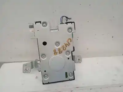 Автозапчастина б/у аудіо система / радіо cd для audi a3 (8p) 1.9 tdi ambiente посилання на oem iam 8p4035225d  