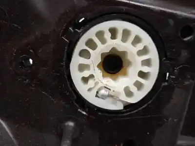 Second-hand car spare part passenger side right window regulator for mazda 5 (cw) active oem iam references c2355897x  