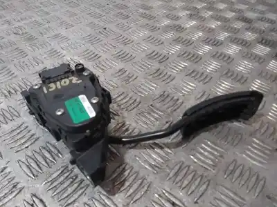 Second-hand car spare part accelerator pedal for nissan interstar mod. 04 (x70) 2.5 dci diesel cat oem iam references 8200724059
