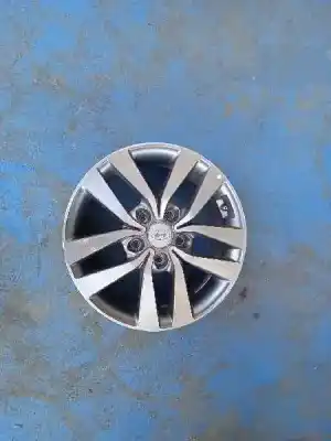 Автозапчастина б/у шина для hyundai i30 cw (pd) go посилання на oem iam 6.5jx16 h2 is50