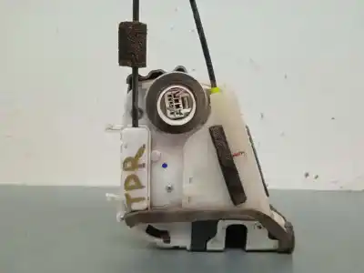 Автозапчасти б/у замок задней правой двери за toyota prius (nhw30) eco ссылки oem iam  4 cables 