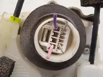 Автозапчасти б/у замок задней левой двери за toyota prius (nhw30) eco ссылки oem iam  4 cables 