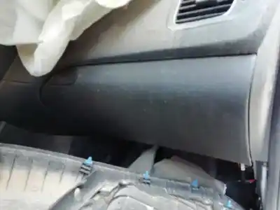 Peça sobressalente para automóvel em segunda mão porta luvas por kia pro cee´d (jd) 1.4 crdi 90 referências oem iam 84540a2000