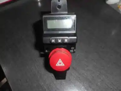 Second-hand car spare part hazard warning lights for hyundai getz (tb) 1.4 cat oem iam references 