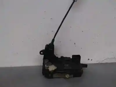 Pezzo di ricambio per auto di seconda mano serratura porta anteriore sinistra per opel zafira b family riferimenti oem iam 13210748