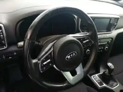 Piesă de schimb auto la mâna a doua volan pentru kia sportage concept 2wd referințe oem iam 56130d9aa0