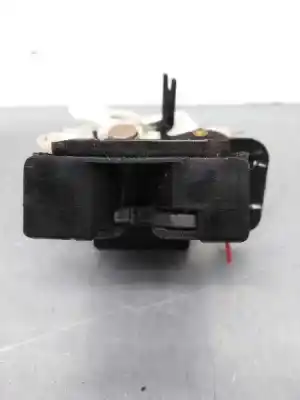 Second-hand car spare part trunk lock for mazda 3 sedán (bk) 1.6 (bk12) oem iam references  2+2 cables 