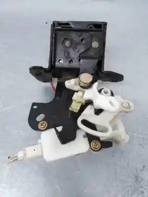 Second-hand car spare part trunk lock for mazda 3 sedán (bk) 1.6 (bk12) oem iam references  2+2 cables 