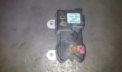 Автозапчастина б/у передній правий центральний замок для hyundai h 1 h 1 combi con puerta de dos посилання на oem iam 957404a000