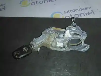 İkinci el araba yedek parçası Mars Salteri için OPEL ZAFIRA B Cosmo OEM IAM referansları N0501882  281726