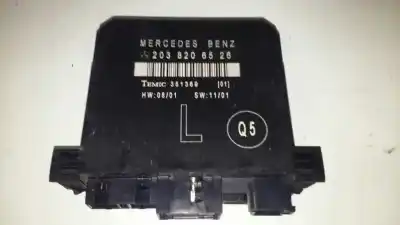 Автозапчастина б/у щит закр для mercedes-benz clase c (w203) berlina 220 cdi (203.006) посилання на oem iam 2038206526