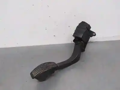 Second-hand car spare part accelerator pedal for fiat nuova 500 (150) by diesel oem iam references 