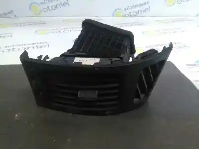 Pièce détachée automobile d'occasion grille d'aération pour hyundai i30 (gd) classic références oem iam 