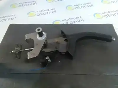 Pièce détachée automobile d'occasion levier de frein a main pour hyundai i30 (gd) classic références oem iam 