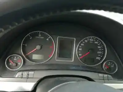 Second-hand car spare part dashboard for audi a4 avant (8e) 2.0 tdi oem iam references 0263626090