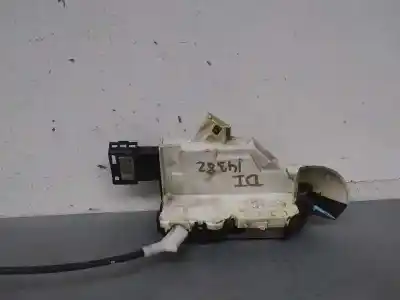 İkinci el araba yedek parçası SOL ÖN KAPI KILIDI için CITROEN C3  OEM IAM referansları PSA836153 6 PINS 9683615380
