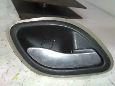 Second-hand car spare part interior right front handle for renault espace iv (jk0) 2.0 dynamique [2.0 ltr. - 110 kw dci diesel fap] oem iam references 