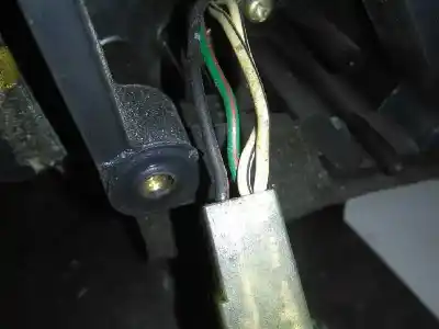 Peça sobressalente para automóvel em segunda mão espelho retrovisor esquerdo por kia sephia 1.5 cat referências oem iam  3 pins 4 cables 