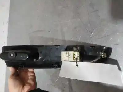 Автозапчастина б/у передній правий віконний вимикач для daewoo matiz 0.8 cat посилання на oem iam   