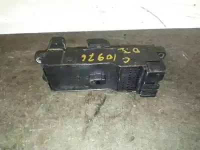 Second-hand car spare part left front power window switch for nissan micra ii (k11) 1.3 i 16v oem iam references   