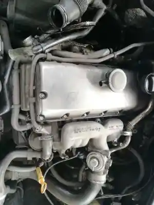 Pièce détachée automobile d'occasion moteur complet pour volkswagen touareg (7la) tdi r5 références oem iam bac  