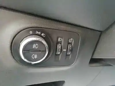 Pezzo di ricambio per auto di seconda mano controllo della luce per opel corsa d selective riferimenti oem iam 13470445