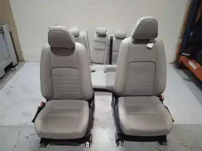 Pièce détachée automobile d'occasion jeu de siège intérieur complet pour lexus is 300h références oem iam   