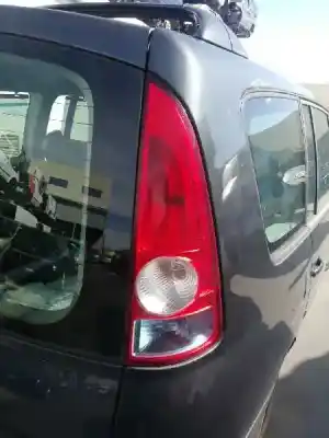 Автозапчасти б/у правый задний фонарь за renault espace iv (jk0) privilege ссылки oem iam 8200027152