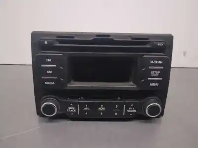 Second-hand car spare part audio system / radio cd for kia rio basic oem iam references 961701w700ca  