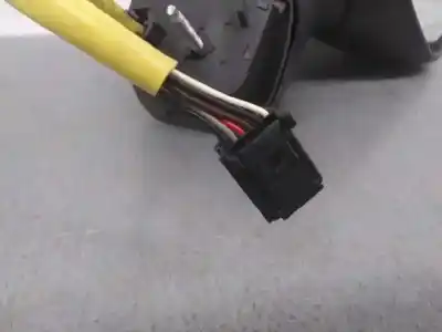 Peça sobressalente para automóvel em segunda mão espelho retrovisor direito por renault captur zen referências oem iam   8 cables