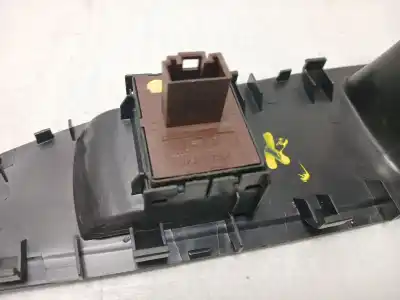 Second-hand car spare part left front power window switch for seat altea (5p1) reference oem iam references 5p1867171  de 2