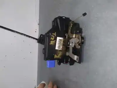 Second-hand car spare part rear left door lock for skoda octavia berlina (1z3) active oem iam references 7l0839015