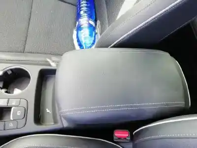 Tweedehands auto-onderdeel midden armsteun voor kia sportage iv (ql, qle) 1.6 crdi oem iam-referenties 