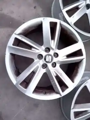 Pièce détachée automobile d'occasion jeu de jantes pour seat arona fr références oem iam 6.5jx17 h2 et45  
