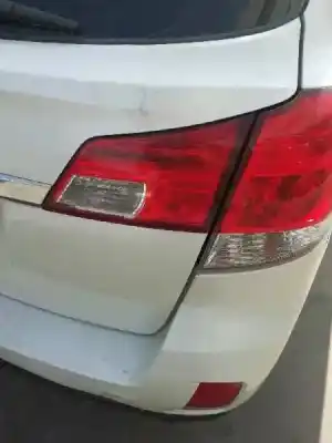 Tweedehands auto-onderdeel achterlampje rechts binnen voor subaru legacy kombi/outback b14 outback limited oem iam-referenties 