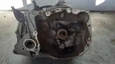 Piesă de schimb auto la mâna a doua CUTIE DE VITEZE pentru RENAULT CLIO GRANDTOUR  Referințe OEM IAM JH3176  