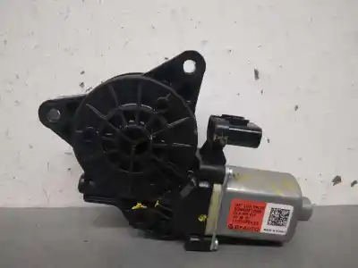 Tweedehands auto-onderdeel achter raammotor rechts voor kia sportage iv (ql, qle) 1.6 crdi oem iam-referenties 83460f1000