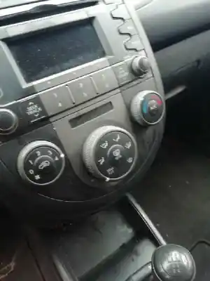 Tweedehands auto-onderdeel verwarming / airconditioning bediening voor kia soul i (am) 1.6 crdi 128 oem iam-referenties 972502kxxx