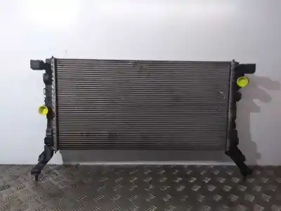 Pièce détachée automobile d'occasion radiateur d'eau pour renault laguna coupe gt références oem iam 214000035r