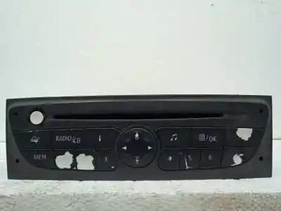Pièce détachée automobile d'occasion SYSTÈME AUDIO / RADIOCD pour RENAULT CLIO GRANDTOUR  Références OEM IAM 281150038R  