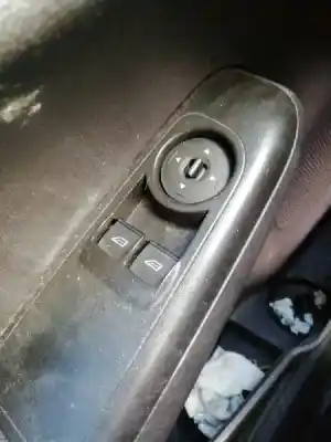 Peça sobressalente para automóvel em segunda mão botão / interruptor elevador vidro dianteiro esquerdo por ford tourneo courier (c4a) trend referências oem iam dt1t14a132fa
