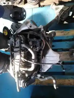 Second-hand car spare part complete engine for otras marcas clio ii fase ii (b/cb0) authentique oem iam references d4f722  
