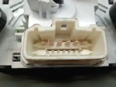 Peça sobressalente para automóvel em segunda mão comando de sofagem (chauffage / ar condicionado)  por dacia sandero stepway referências oem iam a42303400  